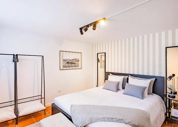 Gaia Elegant Retreat I